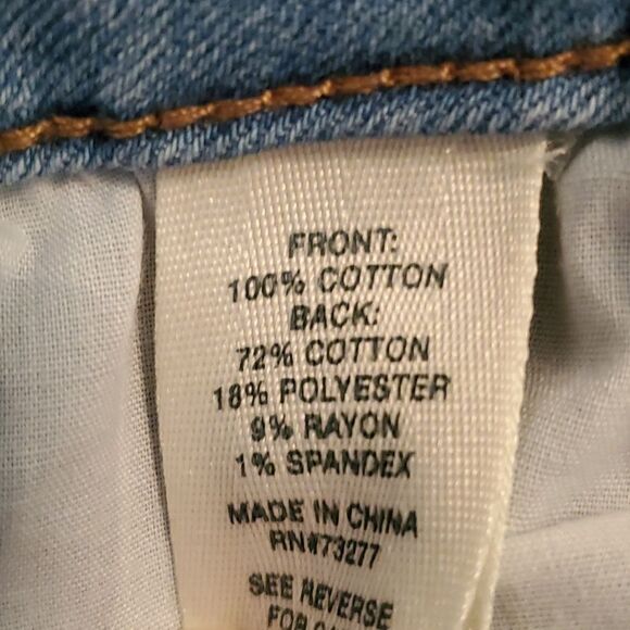 Mudd Flex Stretch Distressed Denim Skirt Women's Size 9 - Picture 7 of 7